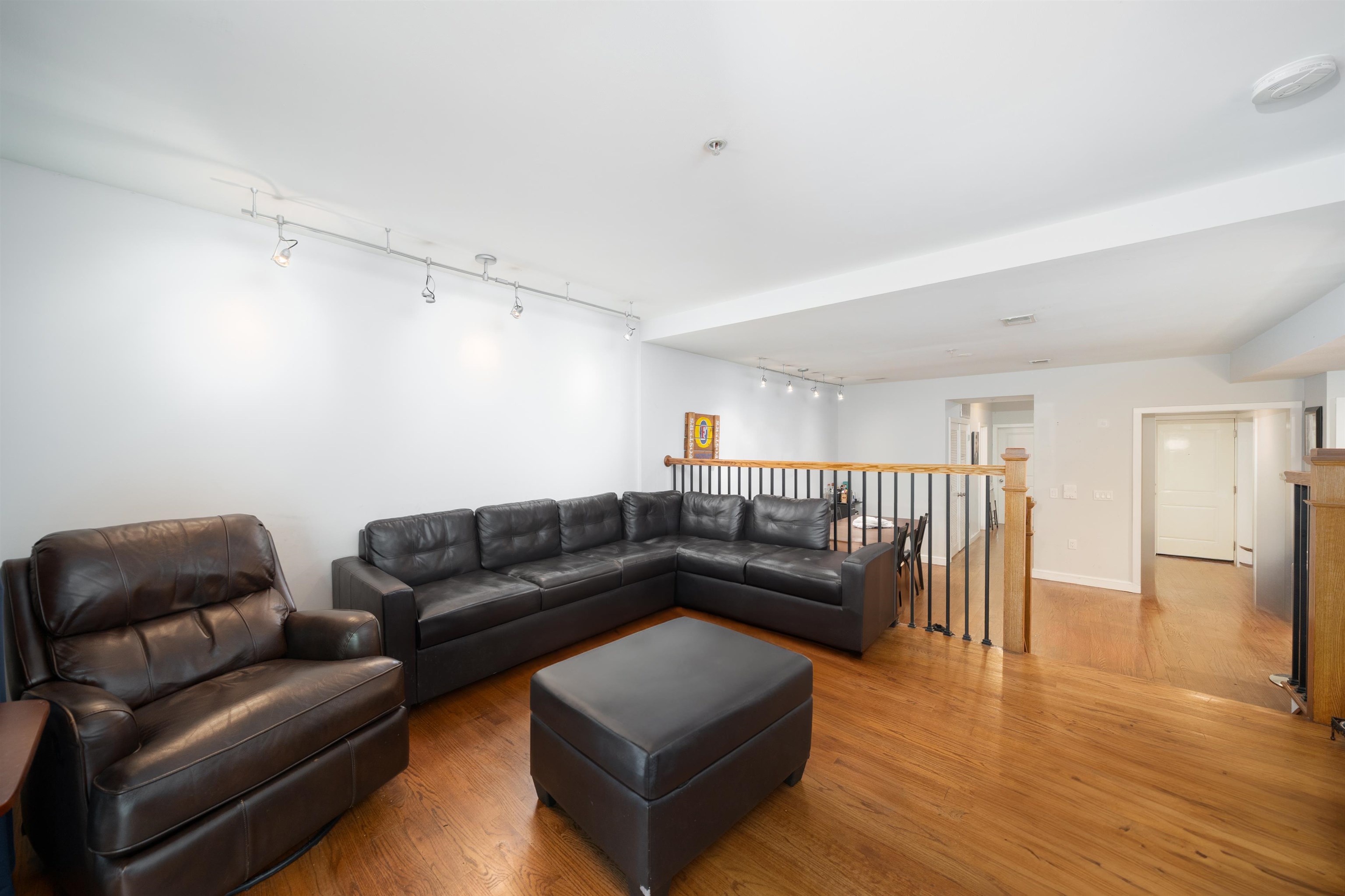 207 Adams Street, Unit 4 Hoboken, NJ 07030 - Photo 6 of 9