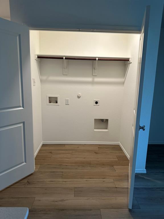 5906 Nyquist Way Forney, TX 75126 - Photo 24 of 27 a view of wooden floor