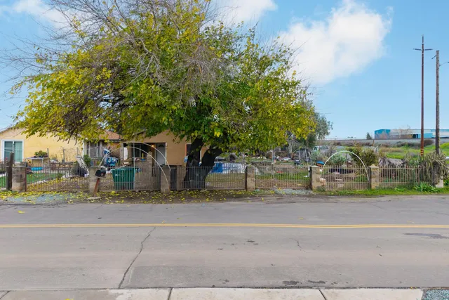 $315,000 | 736 South Modesto Avenue, Stockton, CA 95203