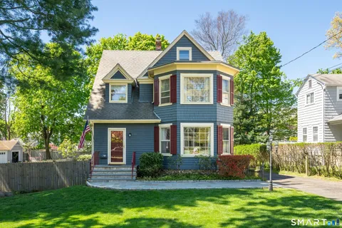 $1,680,000 | 150 Holmes Avenue, Darien, CT 06820
