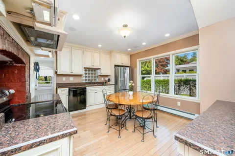 $1,680,000 | 150 Holmes Avenue, Darien, CT 06820