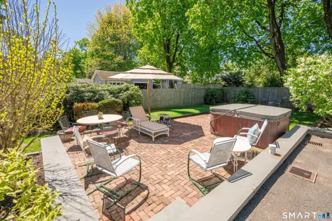$1,680,000 | 150 Holmes Avenue, Darien, CT 06820