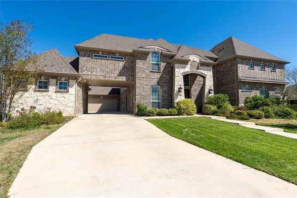 $1,150,000 | 508 Tennington Lane, Shady Shores, TX 76208