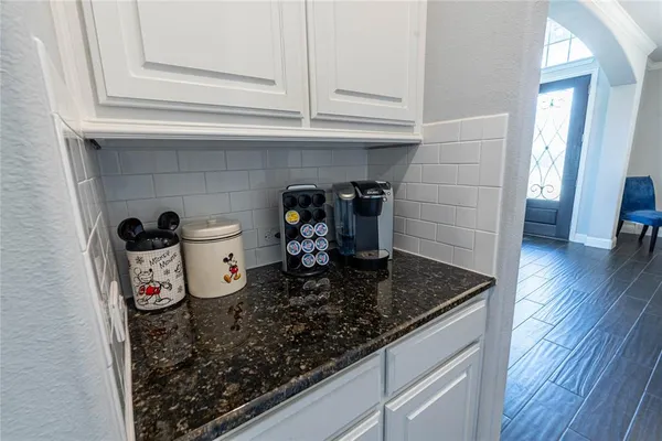 $1,150,000 | 508 Tennington Lane, Shady Shores, TX 76208