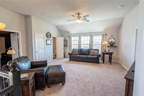 $1,150,000 | 508 Tennington Lane, Shady Shores, TX 76208