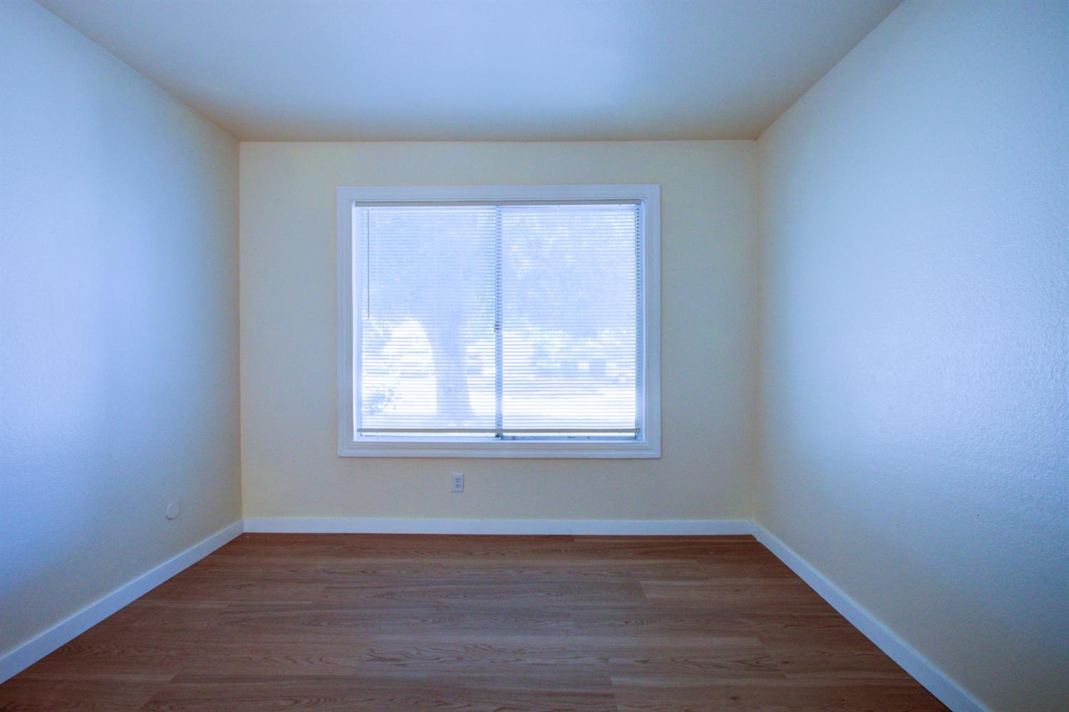 1323 Rusher Street Tracy, CA 95376 - Photo 19 of 40