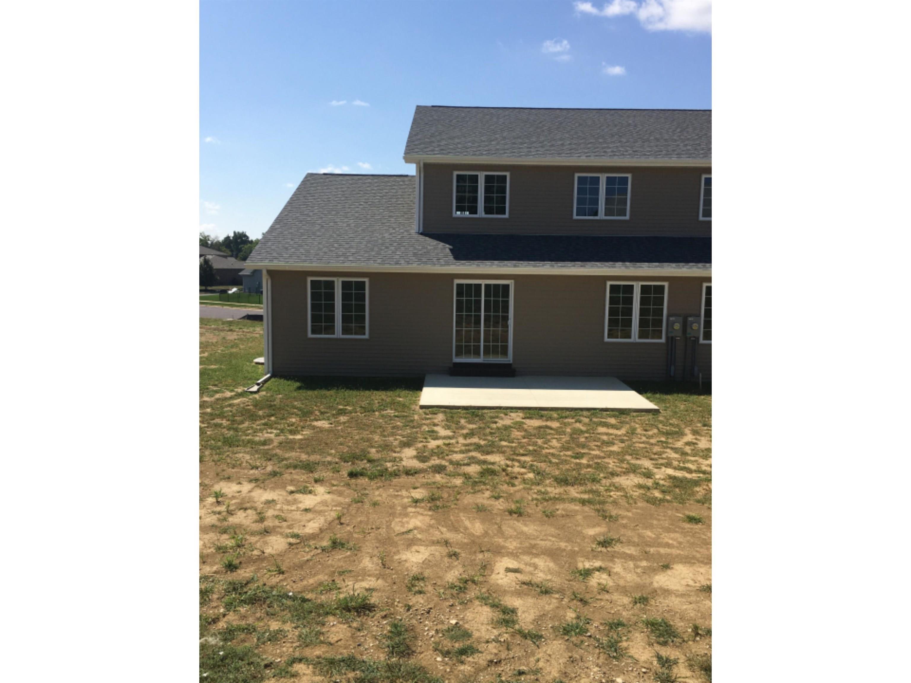 1115 Lawson Street Washington, IL 61571 - Photo 3 of 12