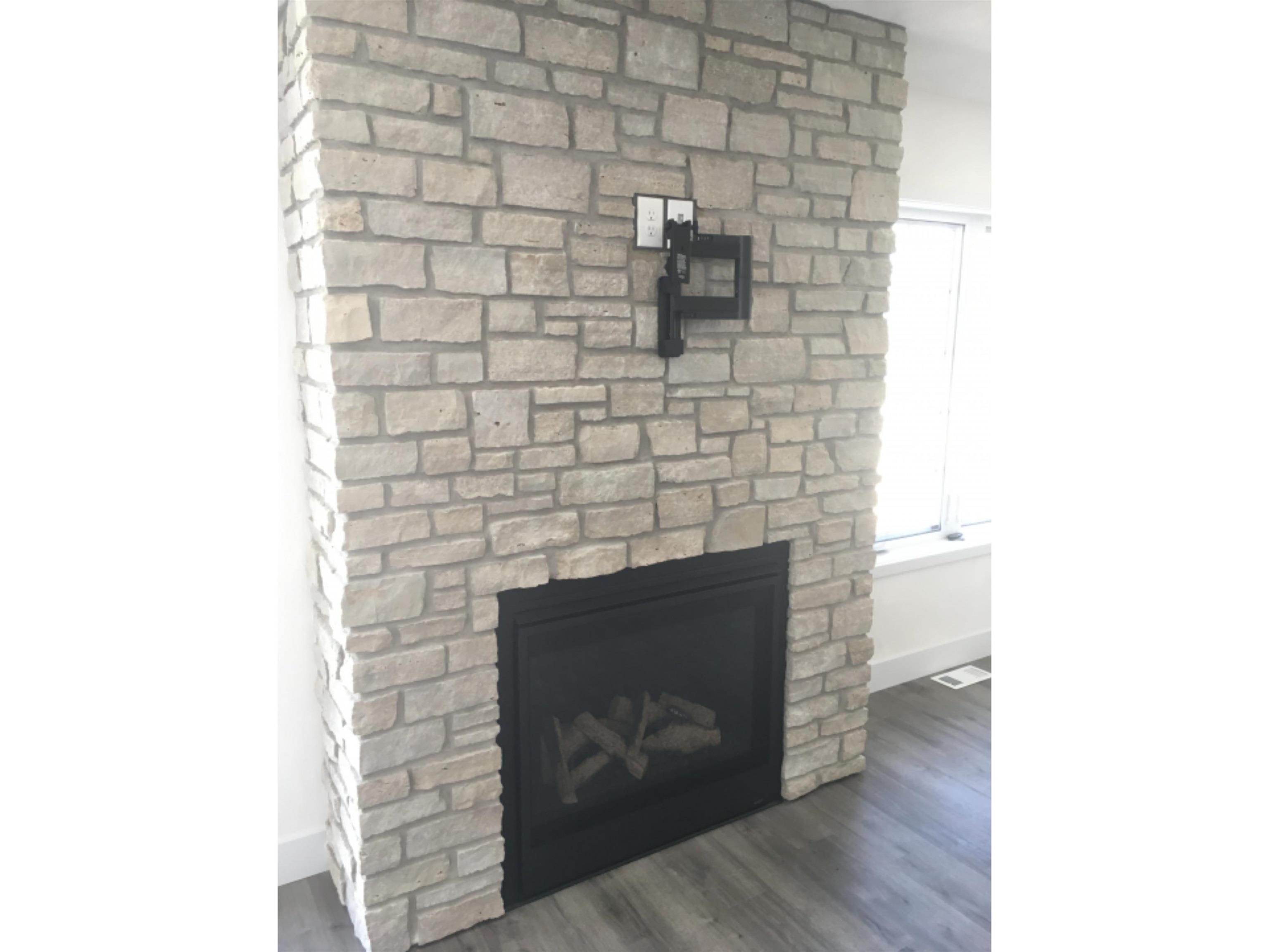 1115 Lawson Street Washington, IL 61571 - Photo 7 of 12