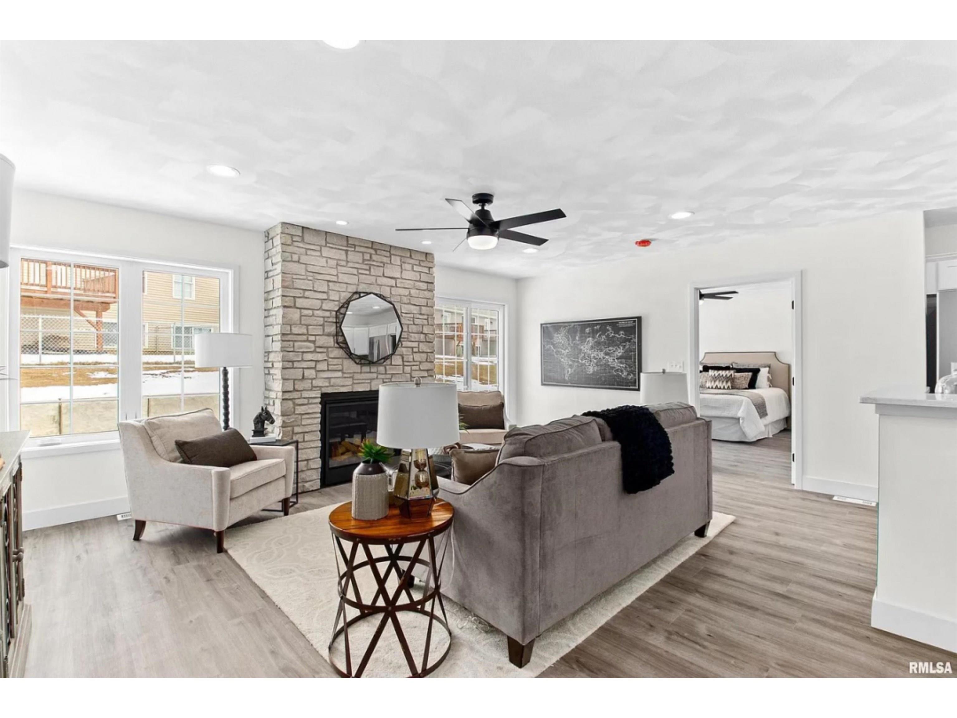 1115 Lawson Street Washington, IL 61571 - Photo 10 of 12