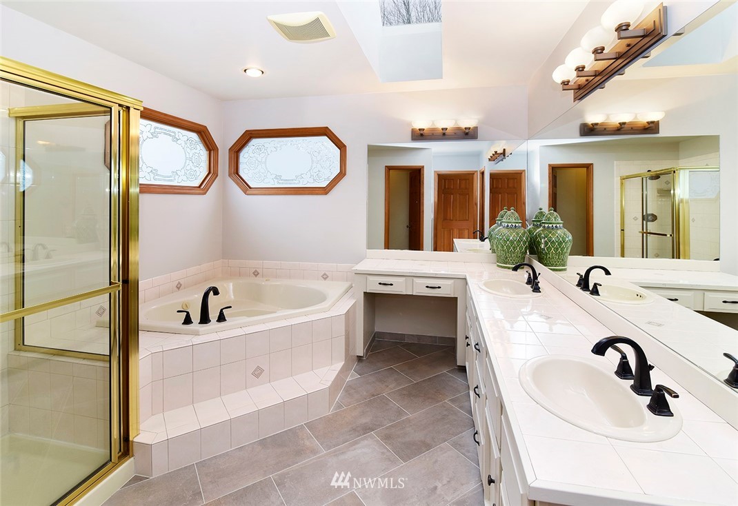 10109 Northeast 153rd Street Bothell, WA 98011 - Photo 13 of 25 Gallery Image 13