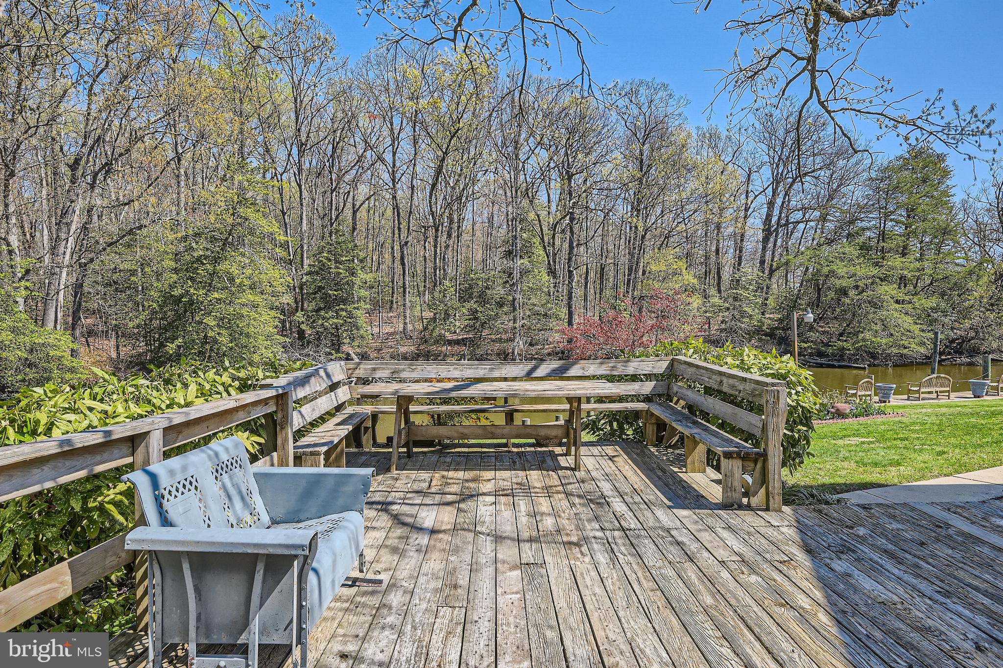 1722 Anne Avenue Baltimore, MD 21221 - Photo 22 of 28 a view of a chairs and table on the wooden floor