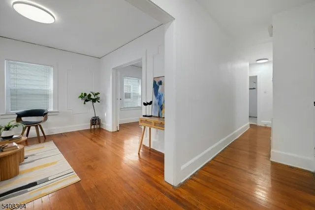 $2,100 | 26 Grenada Place, Unit 1, Montclair, NJ 07042