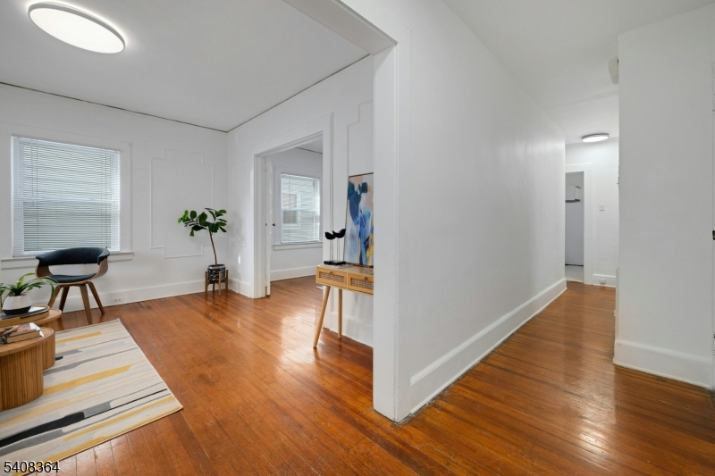 26 Grenada Place, Unit 1 Montclair, NJ 07042 - Photo 4 of 15