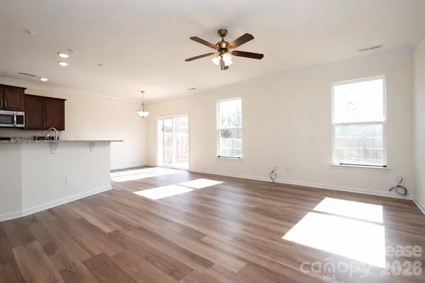 $2,500 | 3220 Berry Creek Road, Charlotte, NC 28214