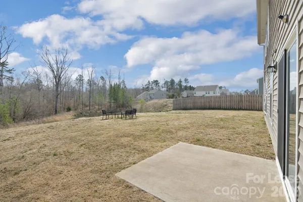 $2,500 | 3220 Berry Creek Road, Charlotte, NC 28214