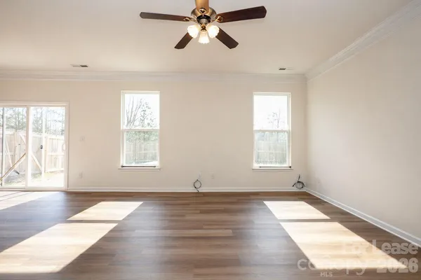 $2,500 | 3220 Berry Creek Road, Charlotte, NC 28214