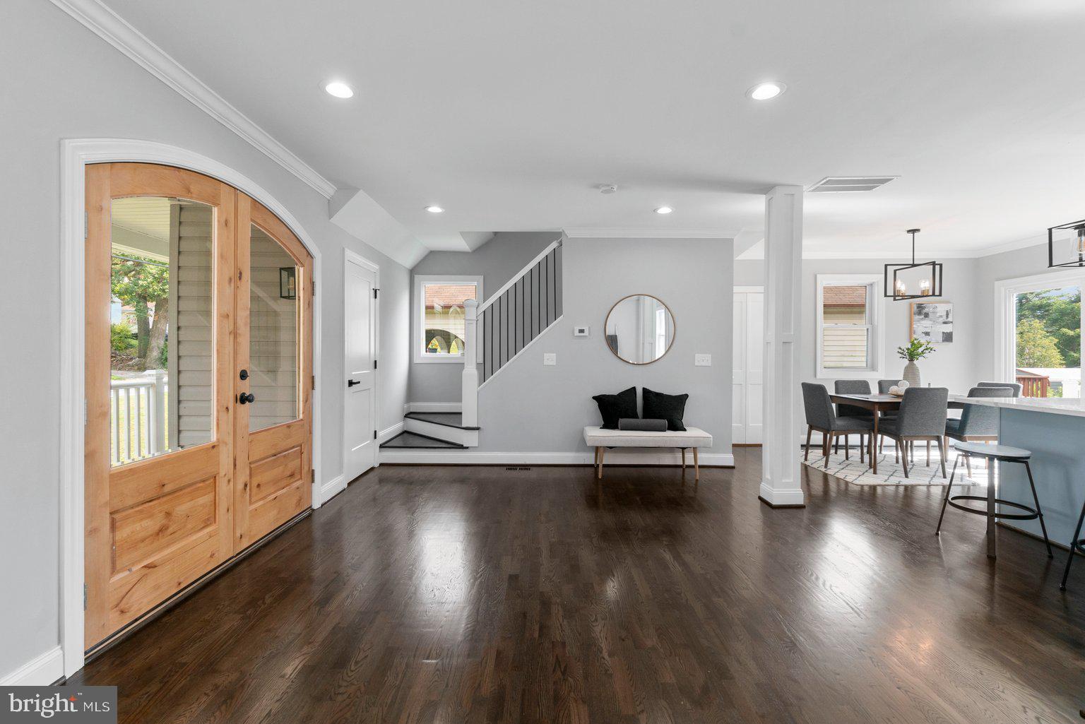 1015 Chesaco Avenue Baltimore, MD 21237 - Photo 4 of 41