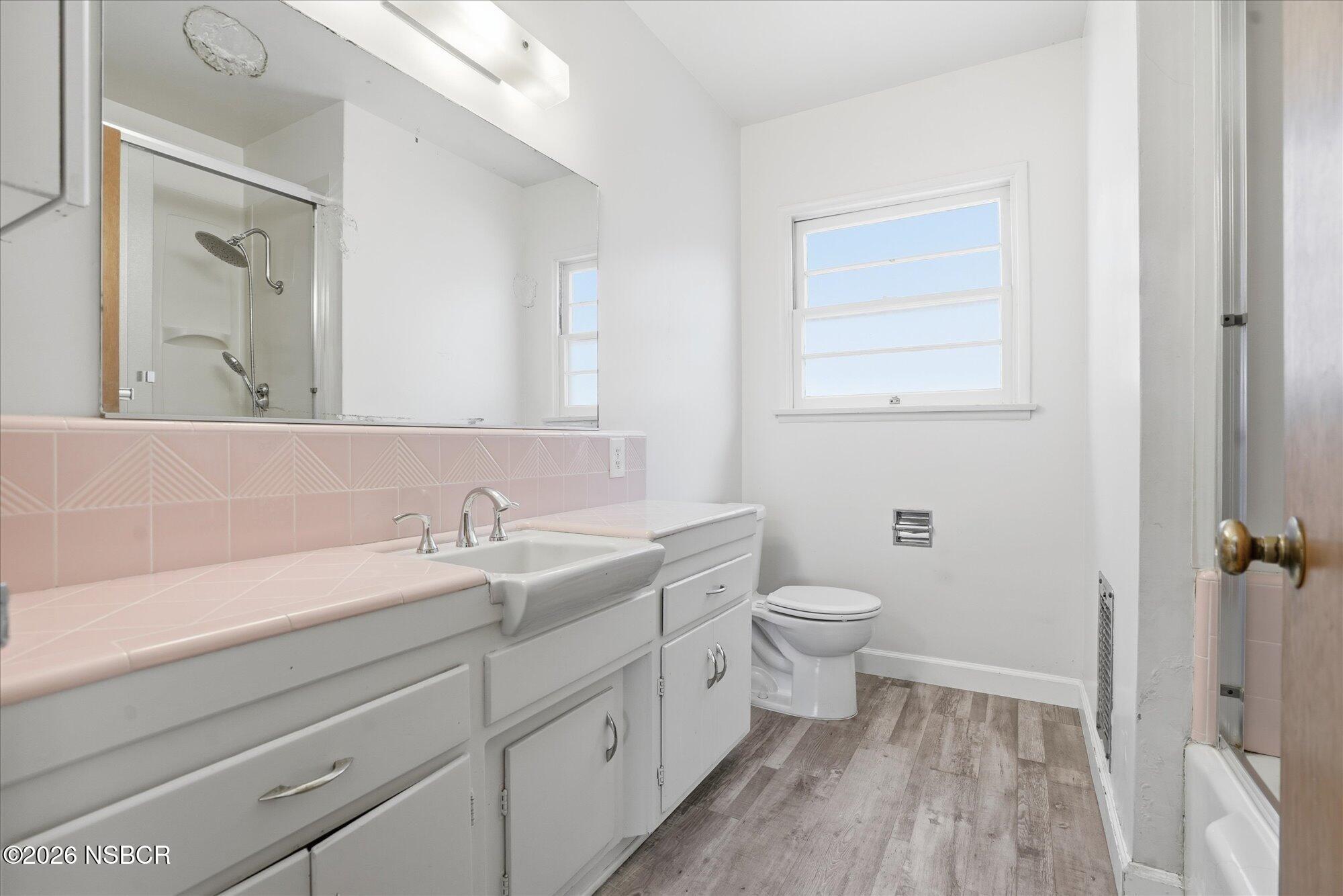 801 East Cook Street Santa Maria, CA 93454 - Photo 13 of 17 22-801E_Cook_22