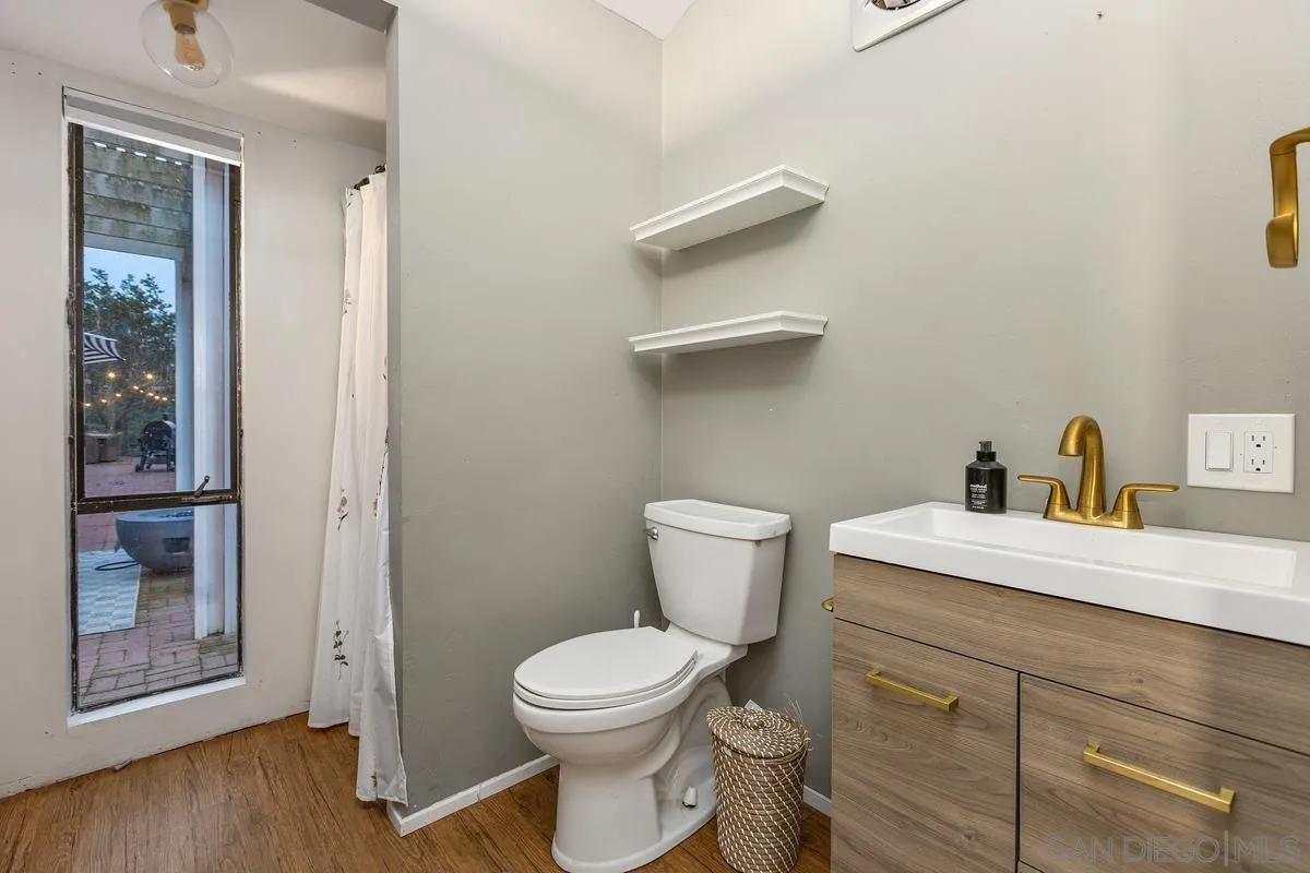 1051 Crest View Road Vista, CA 92081 - Photo 27 of 55