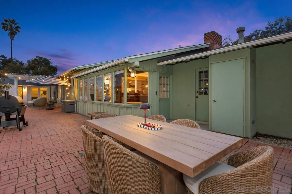 1051 Crest View Road Vista, CA 92081 - Photo 31 of 55