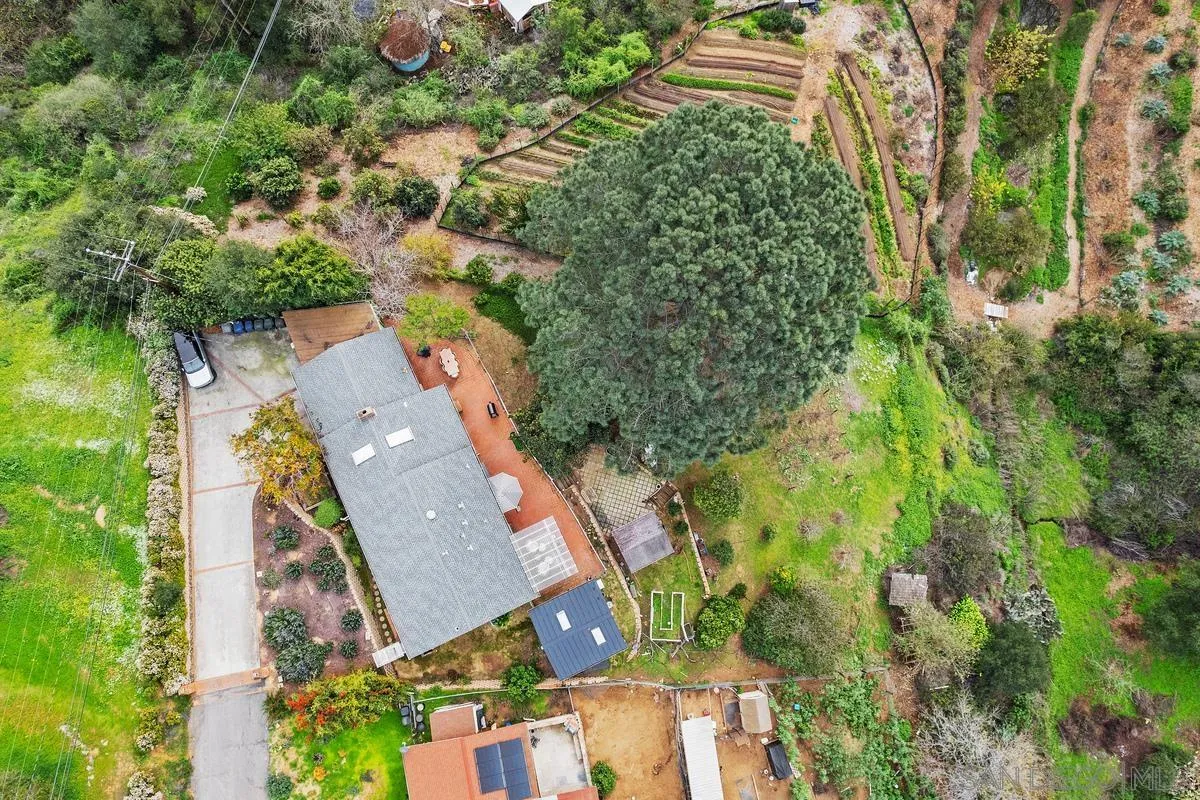 1051 Crest View Road Vista, CA 92081 - Photo 43 of 55