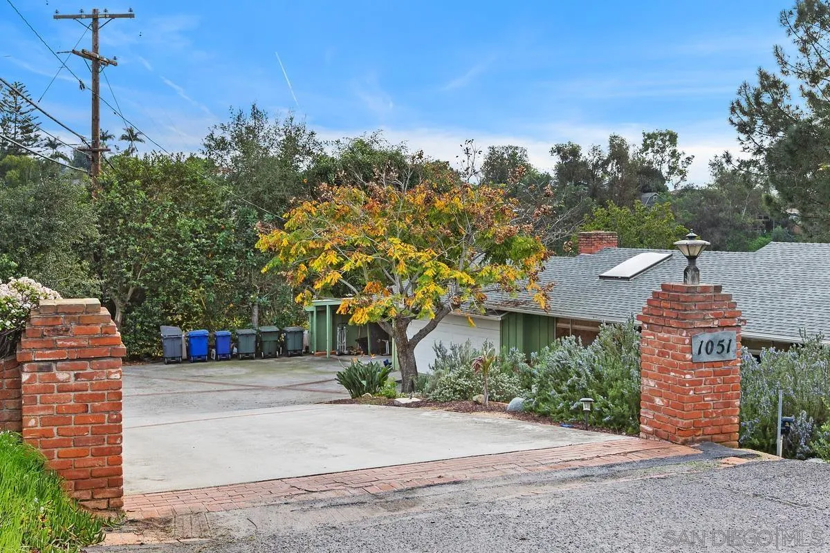 1051 Crest View Road Vista, CA 92081 - Photo 48 of 55