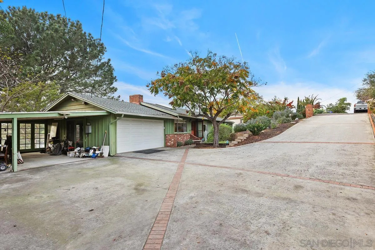 1051 Crest View Road Vista, CA 92081 - Photo 49 of 55