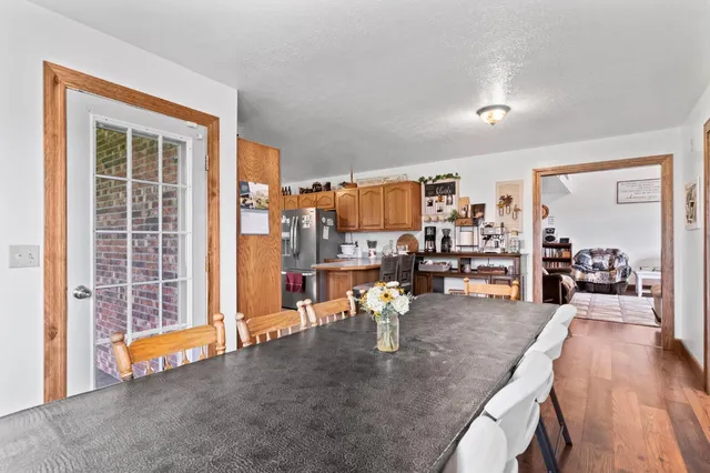 $1,200,000 | 9141 West Sr 56, Lexington, IN 47138