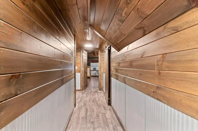 $1,200,000 | 9141 West Sr 56, Lexington, IN 47138