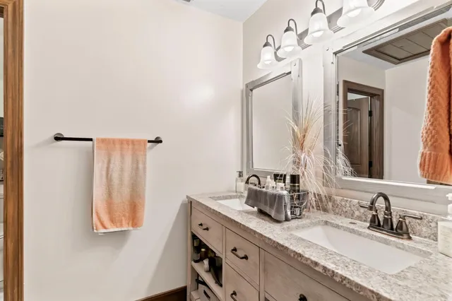 $1,200,000 | 9141 West Sr 56, Lexington, IN 47138