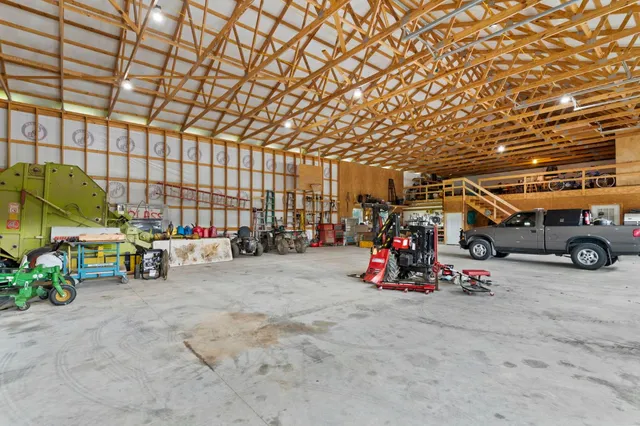 $1,200,000 | 9141 West Sr 56, Lexington, IN 47138