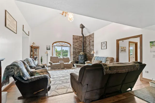 $1,200,000 | 9141 West Sr 56, Lexington, IN 47138