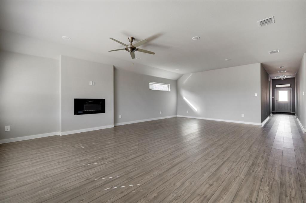 364 Braves Way Lavon, TX 75166 - Photo 4 of 18