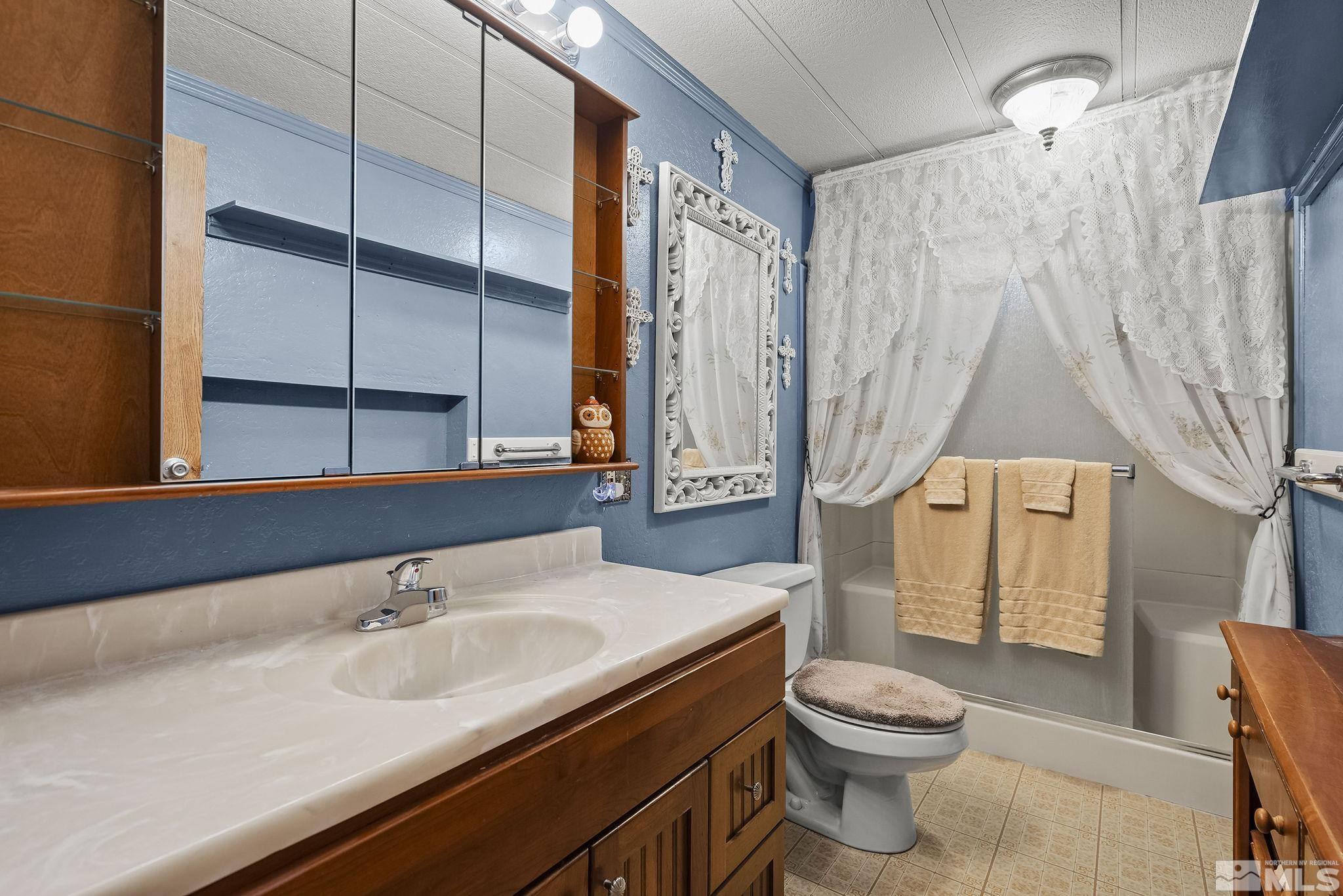 580 Magnolia Way Reno, NV 89506 - Photo 13 of 28 Photo 13