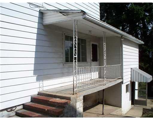 27 Maple Street Ellsworth, PA 15331 - Photo 3 of 10 Other.