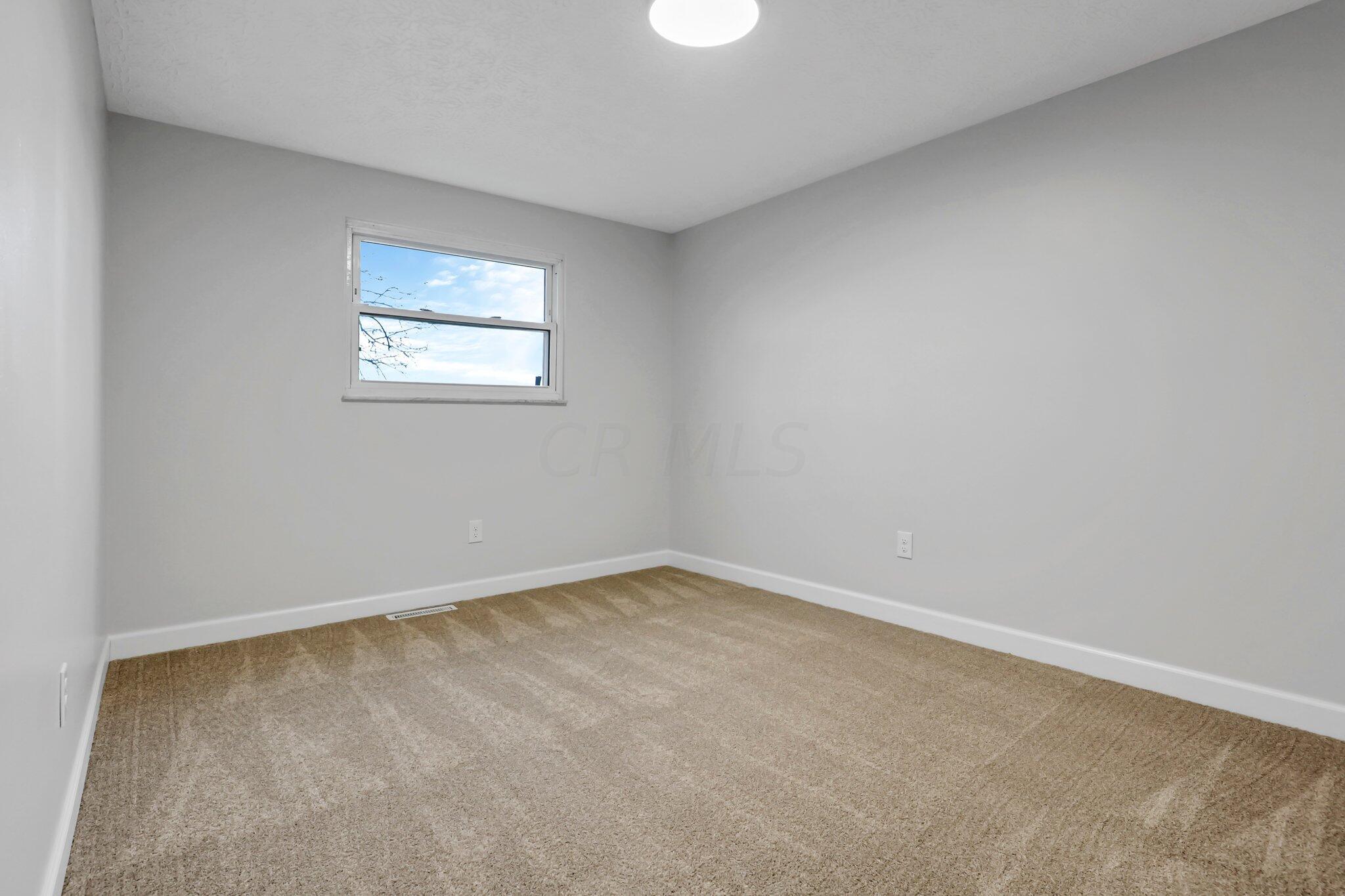 3628 Arnsby Road Columbus, OH 43232 - Photo 28 of 41 37-web-or-mls-0N4A6155