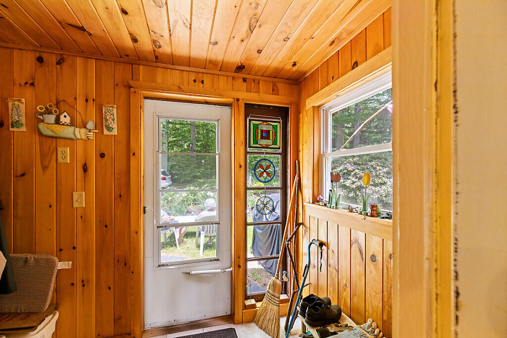 49 Cozy Cove Road Livermore, ME 04253 - Photo 10 of 45 26_BP5A7252_DxO_mls