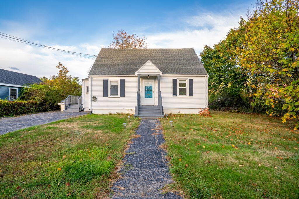 259 Sherwood Street Portland, ME 04103 - Photo 7 of 55 2_DSC03987