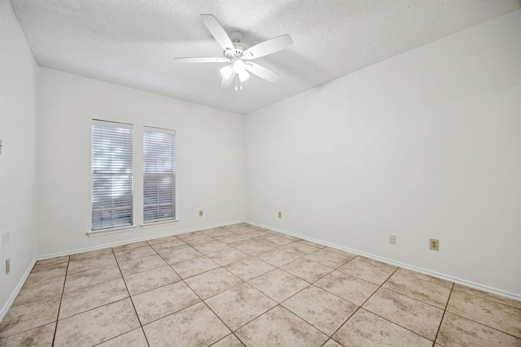 5310 Keller Springs Road, Unit 612 Dallas, TX 75248 - Photo 19 of 33 Primary bedroom, easily fits a king sized bed.