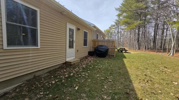 $286,700 | 25 Village Circle, Unit 2, Augusta, ME 04330