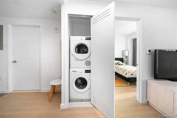 $3,800 | 33-71 Prince Street, Unit 14G | Flushing