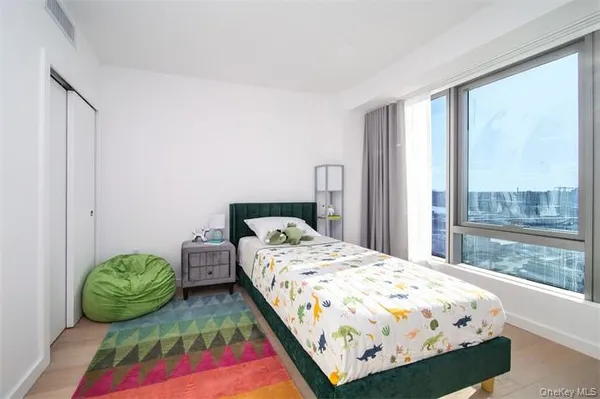 $3,800 | 33-71 Prince Street, Unit 14G | Flushing