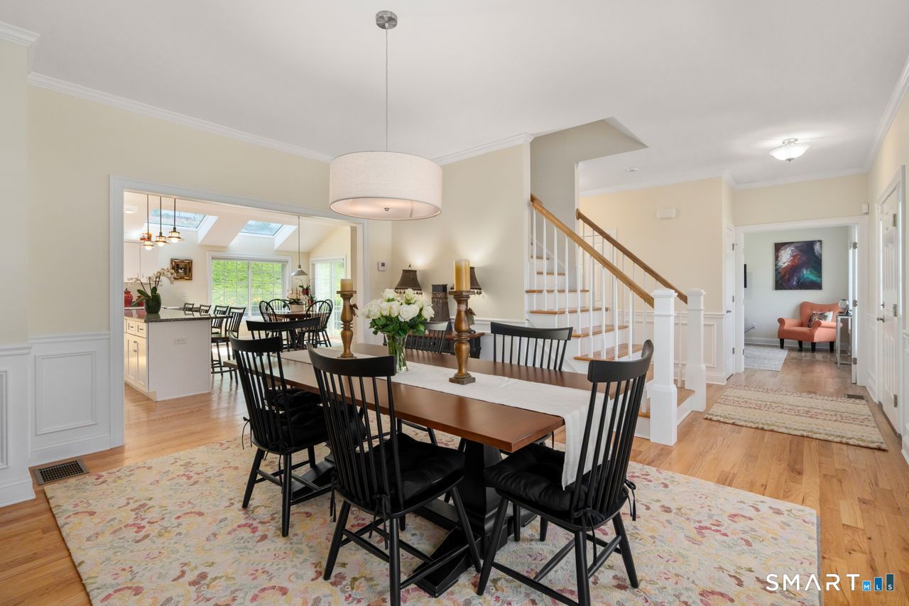 12 Stratford Road West Hartford, CT 06117 - Photo 15 of 40