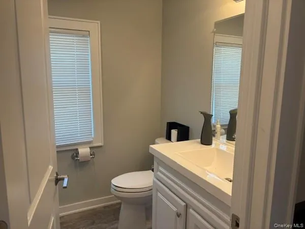 $2,500 | 424 Bayville Avenue, Unit BUNGALOW, Bayville, NY 11709