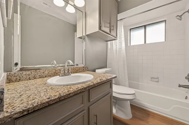 $2,850 | 3204 Farmers Field, Pearland, TX 77581