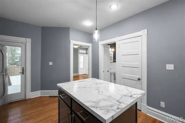 $224,900 | 4250 Connecticut Street, St. Louis, MO 63116