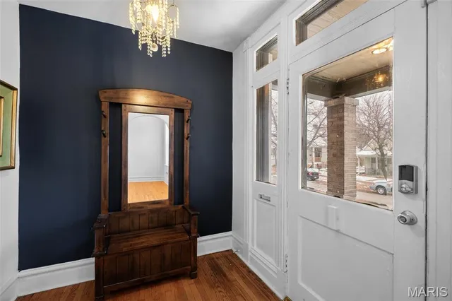 $224,900 | 4250 Connecticut Street, St. Louis, MO 63116