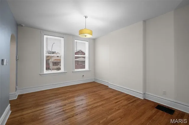 $224,900 | 4250 Connecticut Street, St. Louis, MO 63116