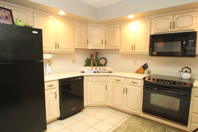 3400 West Riggin Road, Unit 21 Muncie, IN 47304 - Photo 9 of 27 Gallery Image 9