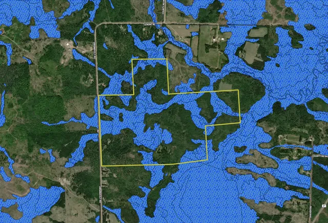 $750,000 | 8124 Virginia Ely Road, Babbitt, MN 55706